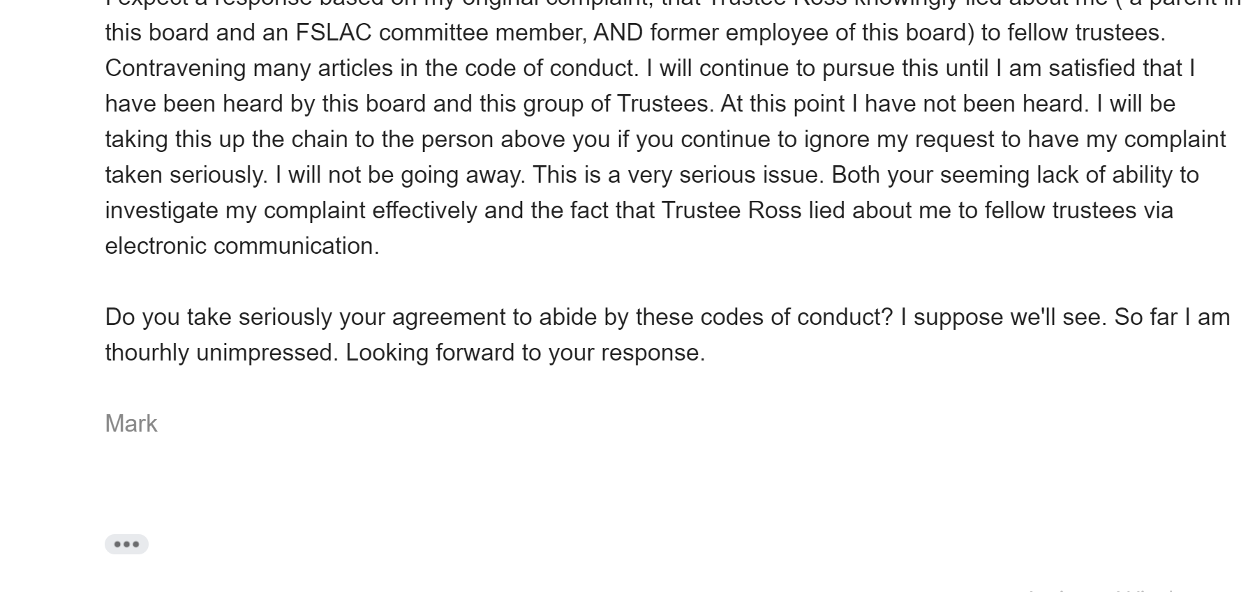 lying upper grand trustee chair 1001